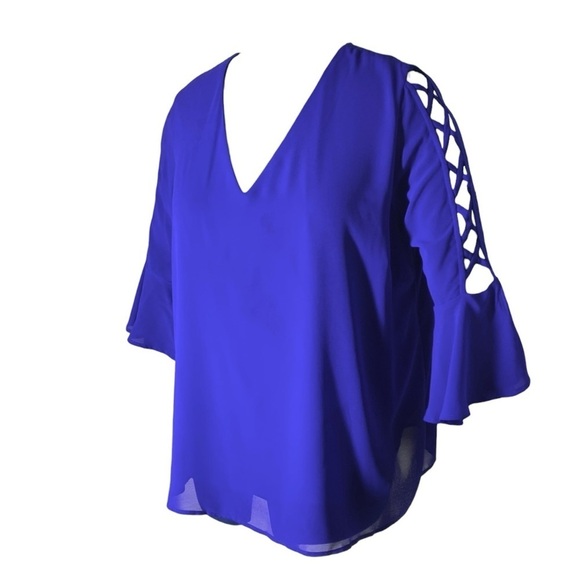 Rags to Wishes Blue Flowy Sheer Blouse With Lining Vneck Bell Sleeves Cut out 3X - Picture 1 of 12